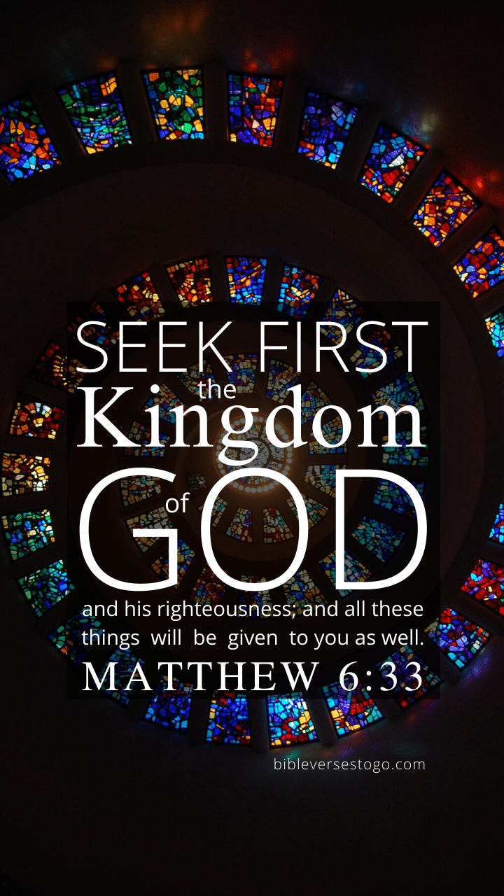 Christian Wallpaper – Glass Spiral Matthew 6:33