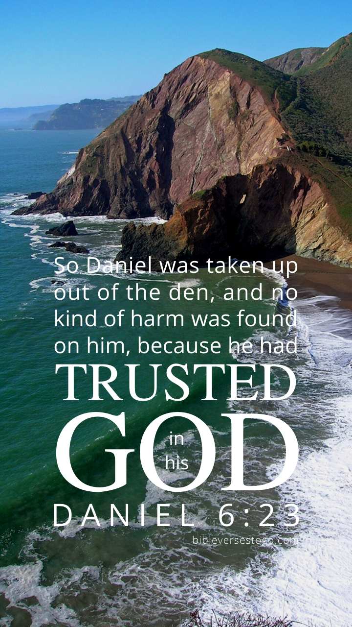 Christian Wallpaper - Ocean Cove Daniel 6:23